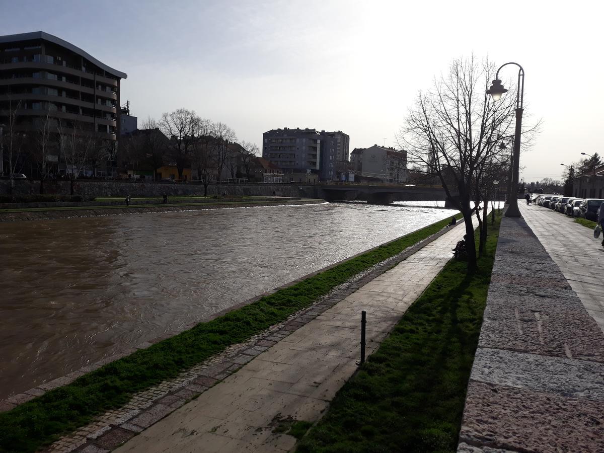 Apartment By The River Nis Bagian luar foto