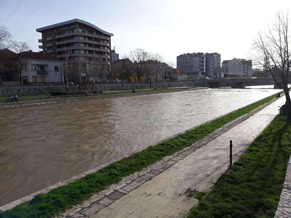 Apartment By The River Nis Bagian luar foto